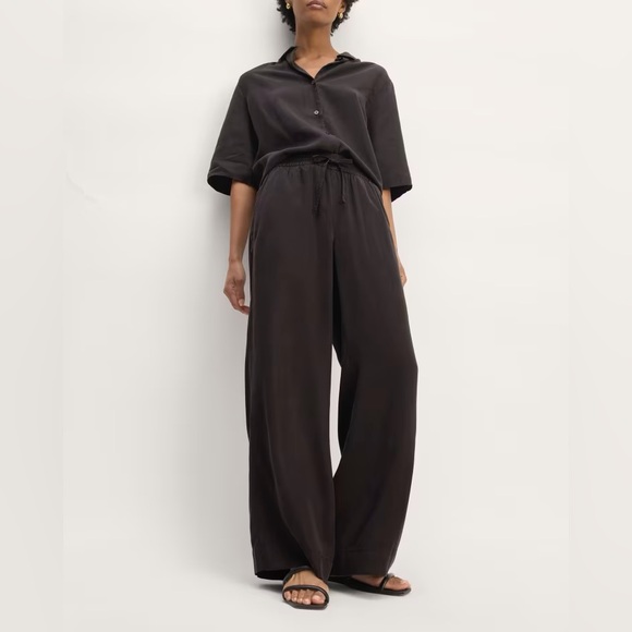 BNWT Everlane Wide Leg Pants in Butterlite black L - Picture 1 of 6